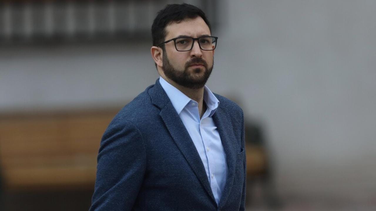 Nuevamente Miguel Crispi no responde las preguntas de la comisión por caso Monsalve