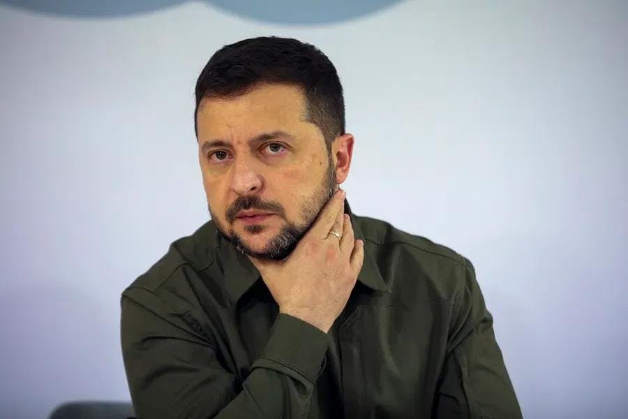 Tras fuerte discusión entre Trump y Zelenski, presidente ucraniano dice estar listo para firmar acuerdo sobre explotación de minerales