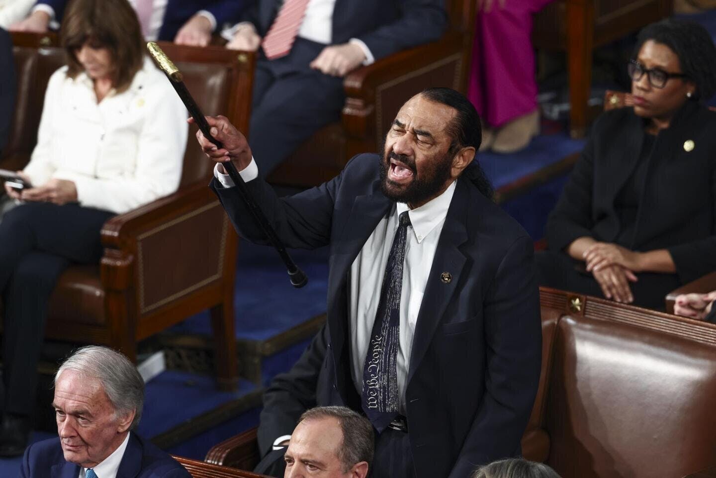 Congresista Al Green es expulsado del primer discurso de Donald Trump