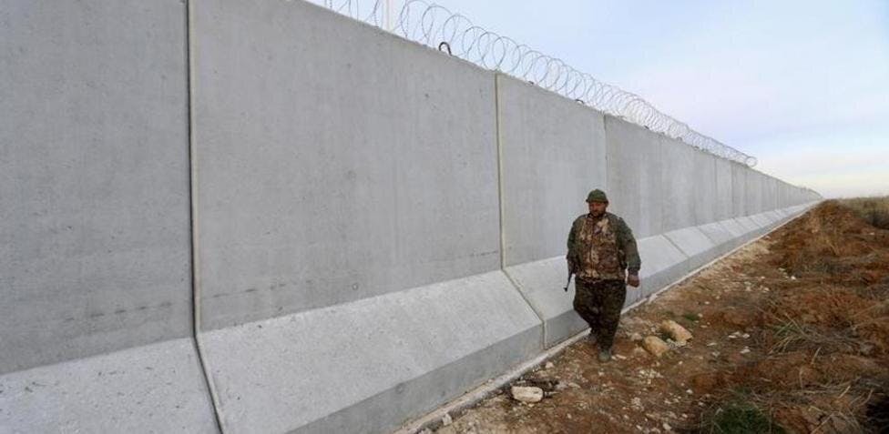 Lo que se sabe del muro que Turquía levantará en la frontera con Grecia para intentar frenar la migración irregular