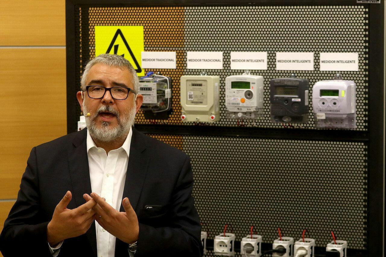 Ex director ejecutivo de la Asociación de Empresas Eléctricas: “No sabemos por qué un sistema de protección operó en forma indebida (…) Es muy grave, porque un sistema de protección debería ser a prue