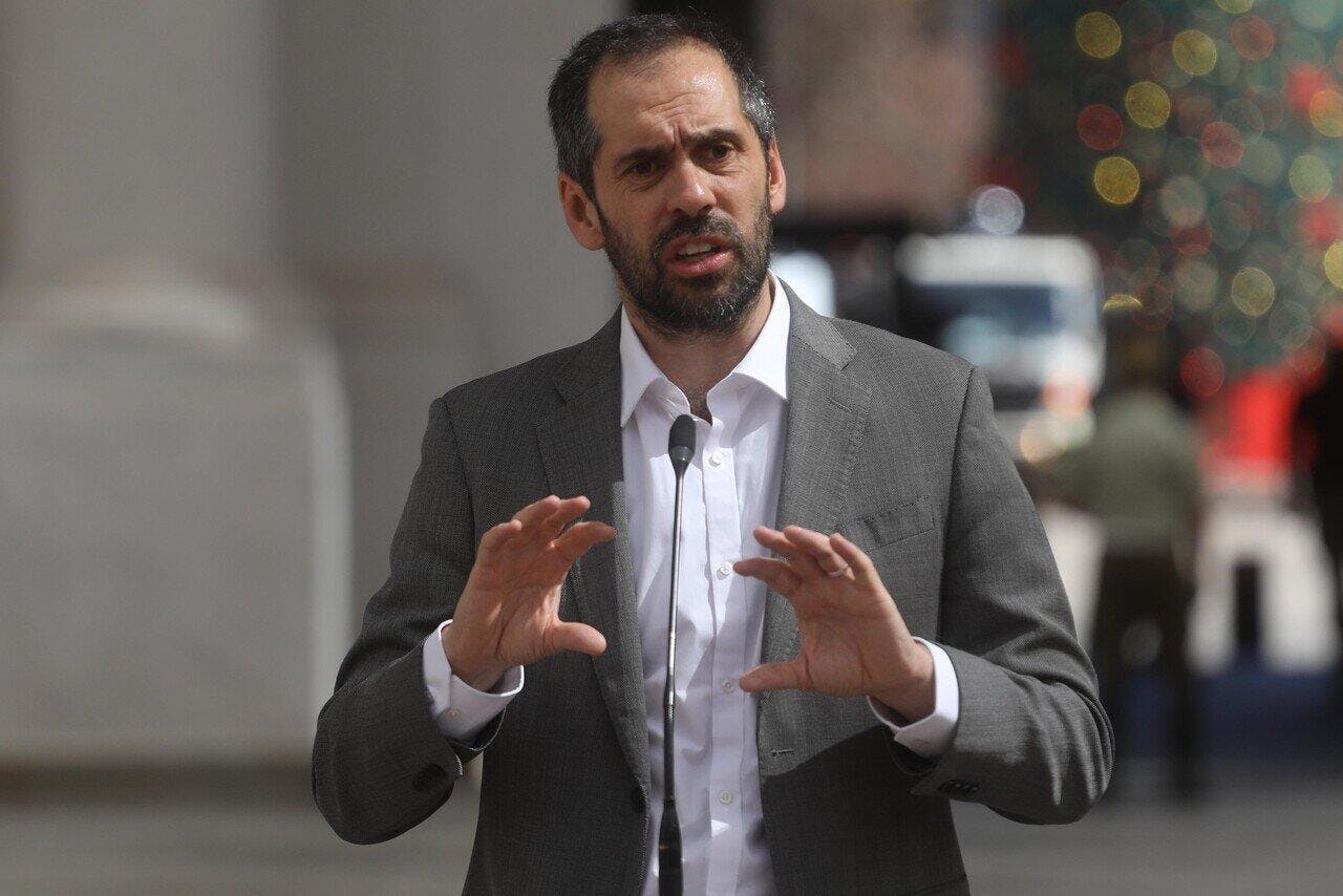 “Es la mejor decisión de política pública”: Ministro Grau vuelve a defender traspaso de fondos de Corfo a Hacienda