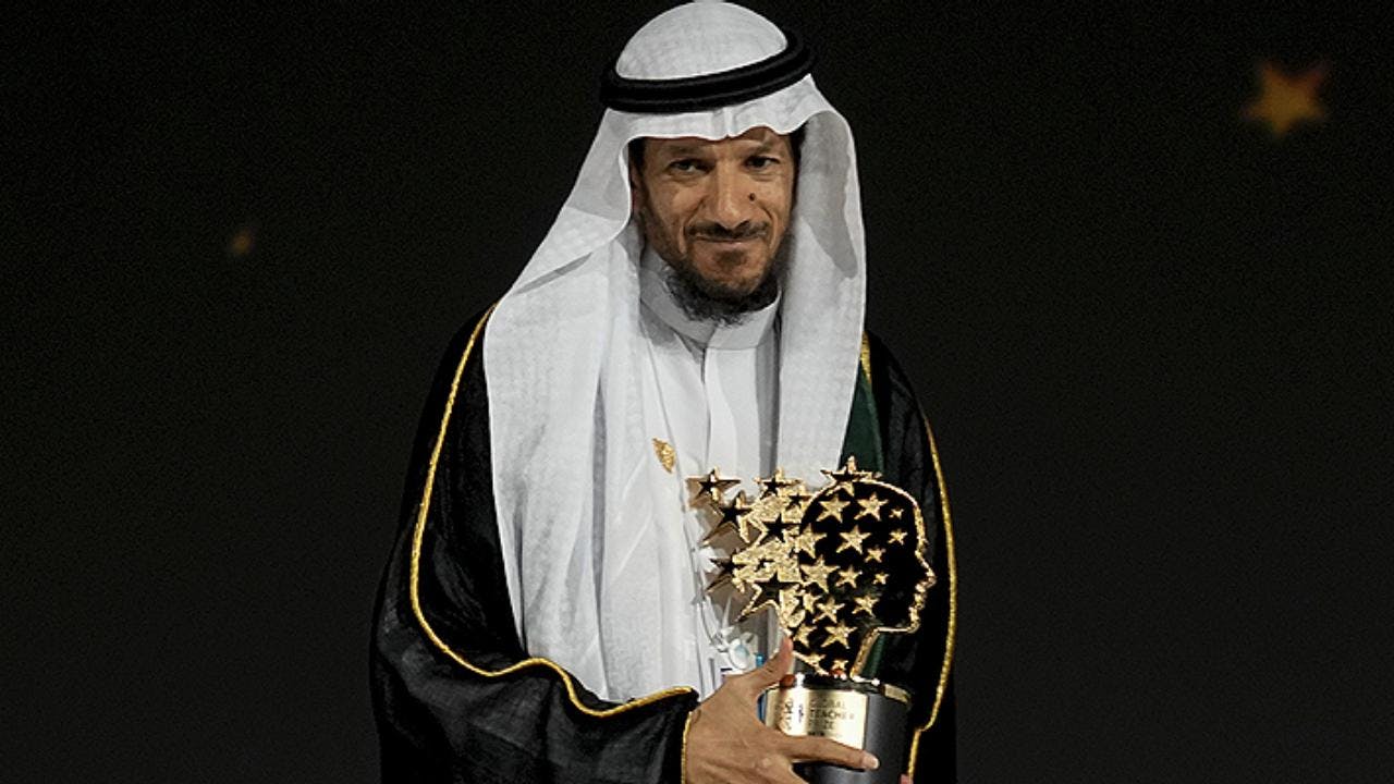 Mansour Al-Mansour: El primer docente de los estados árabes del Golfo reconocido como el mejor profesor del mundo
