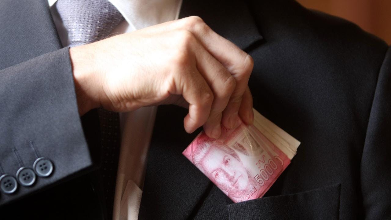 Índice de Corrupción 2024: Chile ocupa el puesto 63 en el ranking, mientras que Venezuela y Rusia son los casos más preocupantes