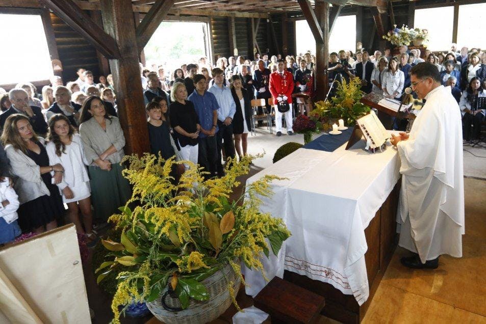 “No solo hemos sobrevivido, también hemos vuelto a sonreír”: Las palabras de Cecilia Morel en el homenaje a Sebastián Piñera a un año de su muerte