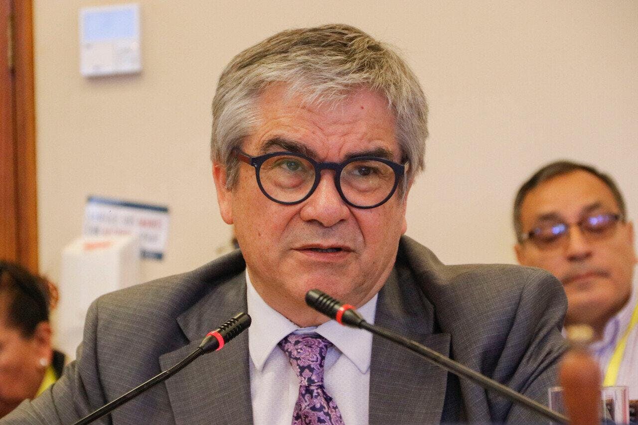 “Nos genera tristeza”: Ministro Marcel se refiere a muerte de funcionaria en Ministerio de Hacienda