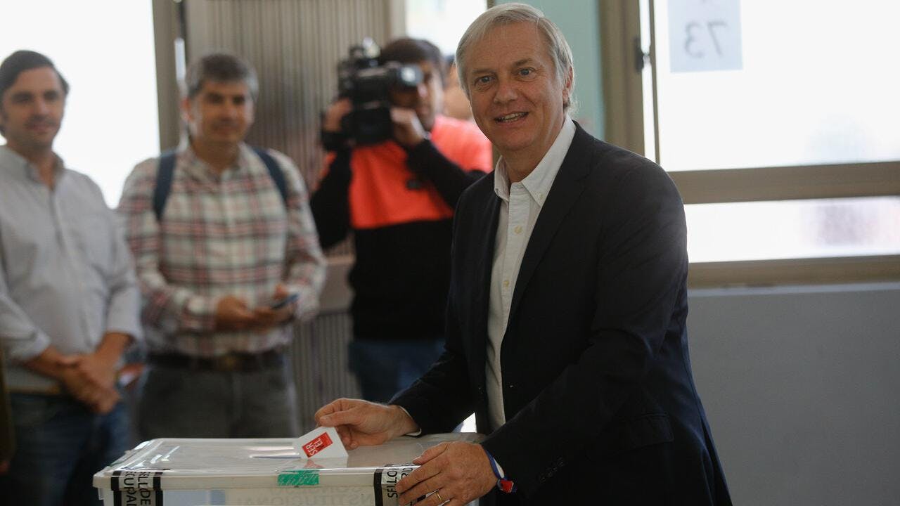 José Antonio Kast sobre su posible candidatura: “Se planteará llevar candidato presidencial propio a primera vuelta. Yo señalaré las motivaciones y razones para estar en la papeleta”