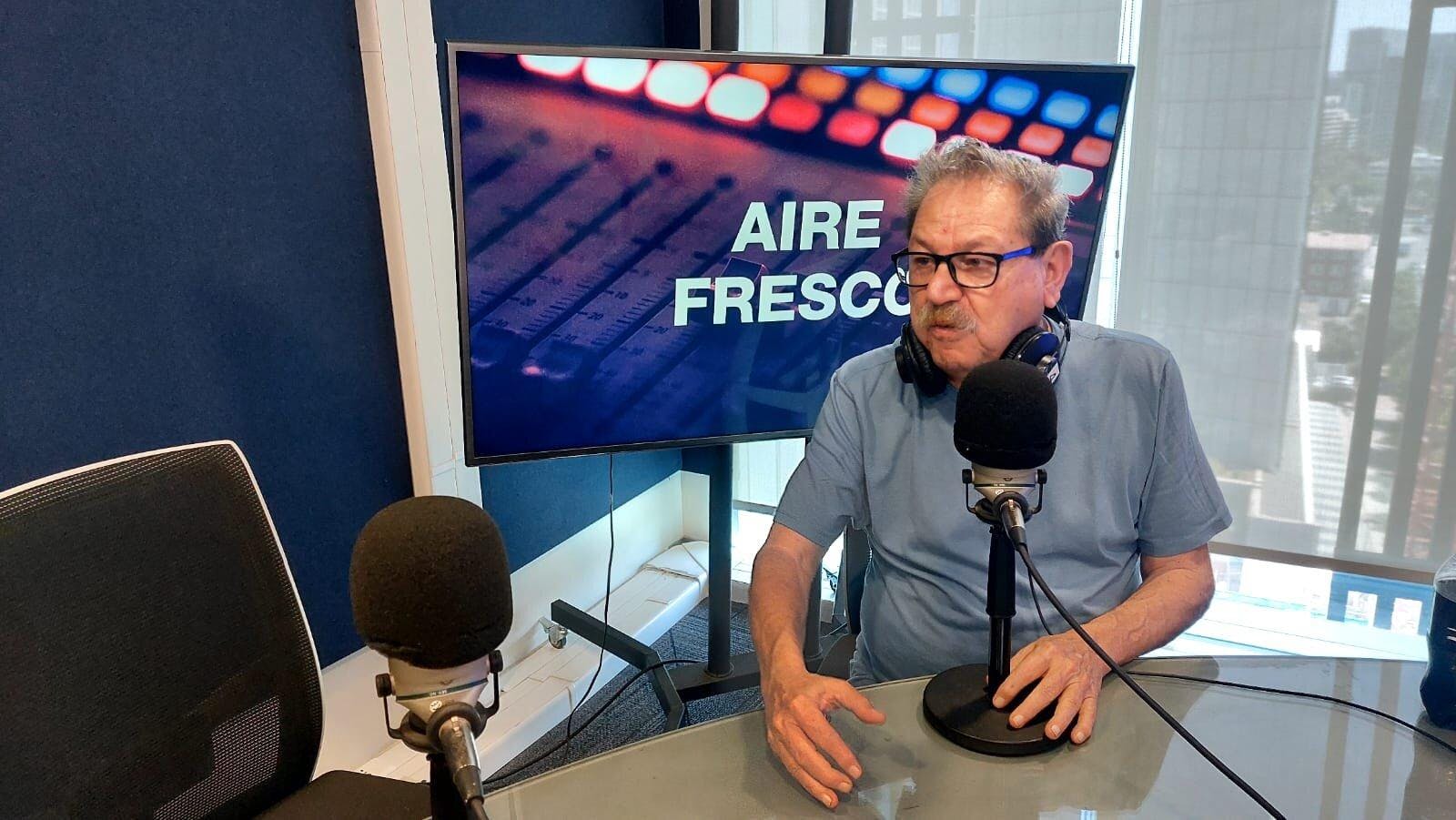 Paco Ignacio Taibo II sobre los inicios de la editorial Fondo: “Pensamos en hacer una editorial popular. Esta contaba con libros de un dólar, llegábamos a los barrios y creamos clubs de lectura, etc”
