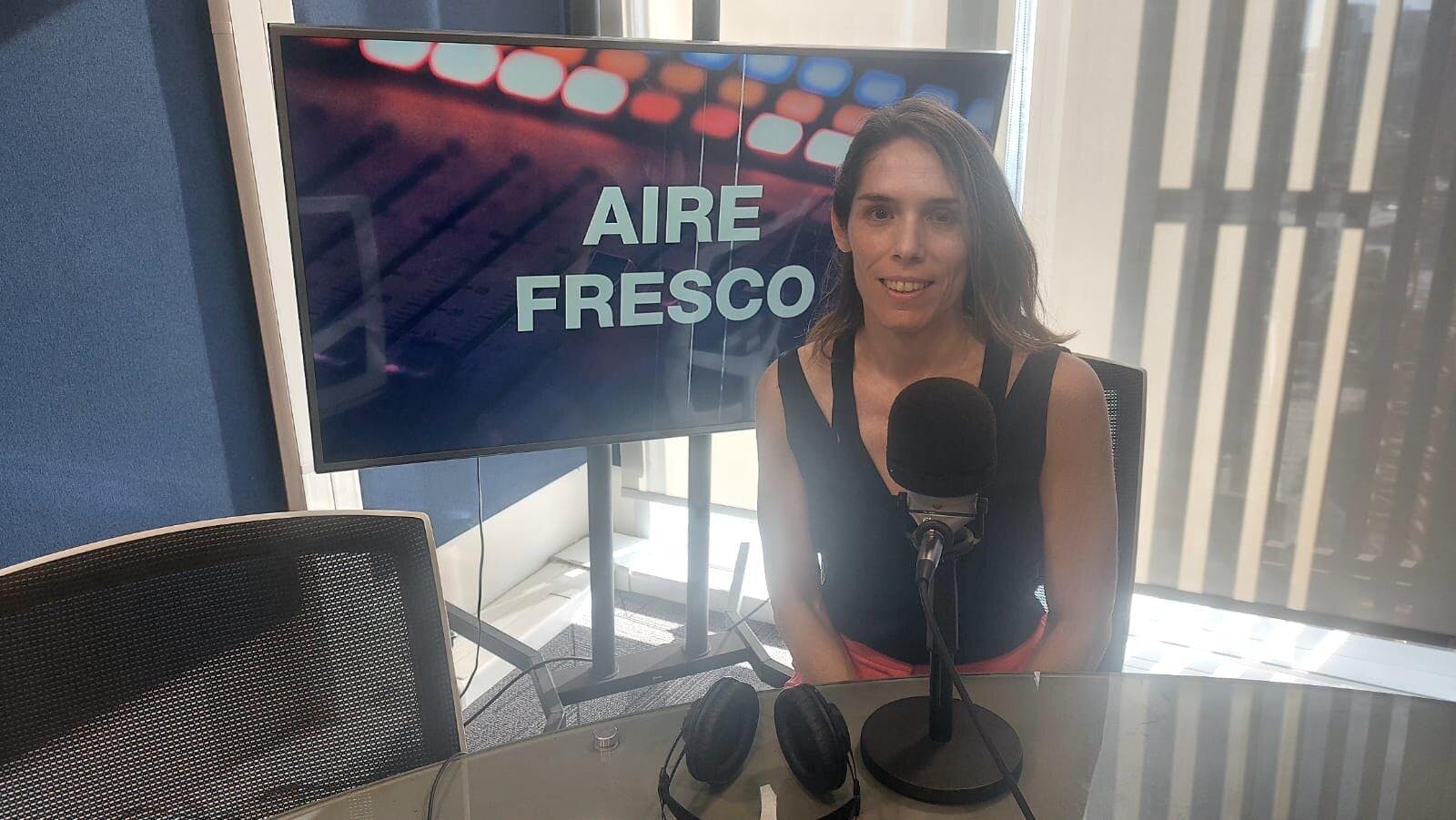 Bernardita Bravo Pelizzola sobre su libro Voraz:  “Son cuentos un poco oscuros , pero que trabajan eso de conectar con el otro. Juega un poco con los matices”