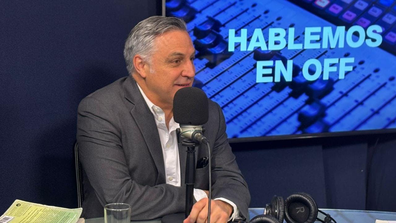 Francisco Cox: "Es nefasto hacer AC en periodos electorales. La lección es que ojalá la Cámara mirara al Senado y la racionalidad que se le puso"