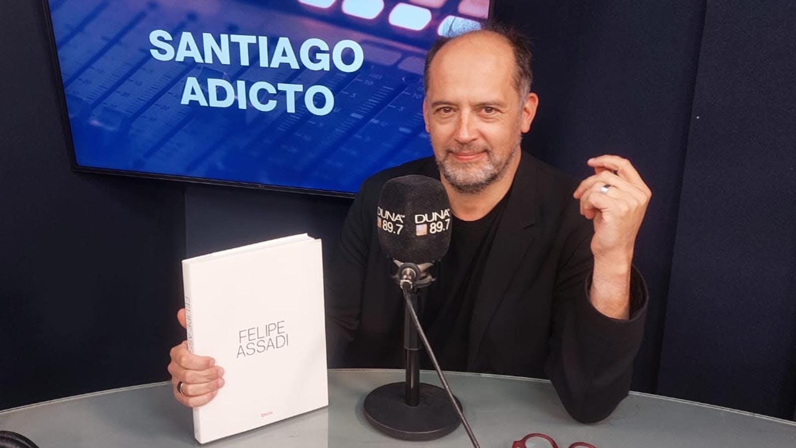 Felipe Assadi sobre su monografía: "Otra persona que sabe mucho más (...) te muestra más una visión tuya desde afuera"