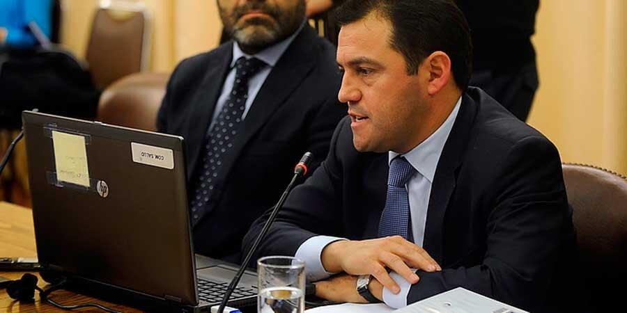 Fiscalía investiga a ex administrador de La Moneda por eventual fraude al fisco