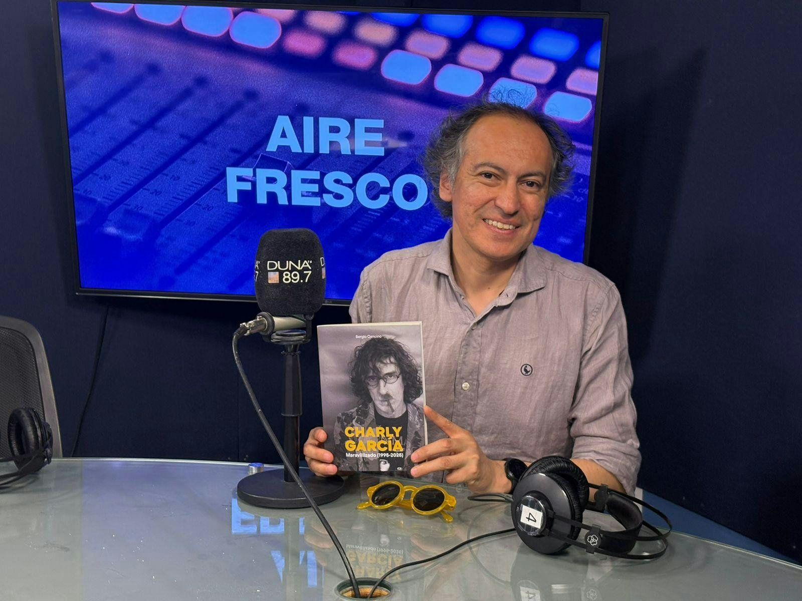 Sergio Cancino sobre el libro Charly García. Maravillizado (1995–2025): "Se convierte en una performance total"