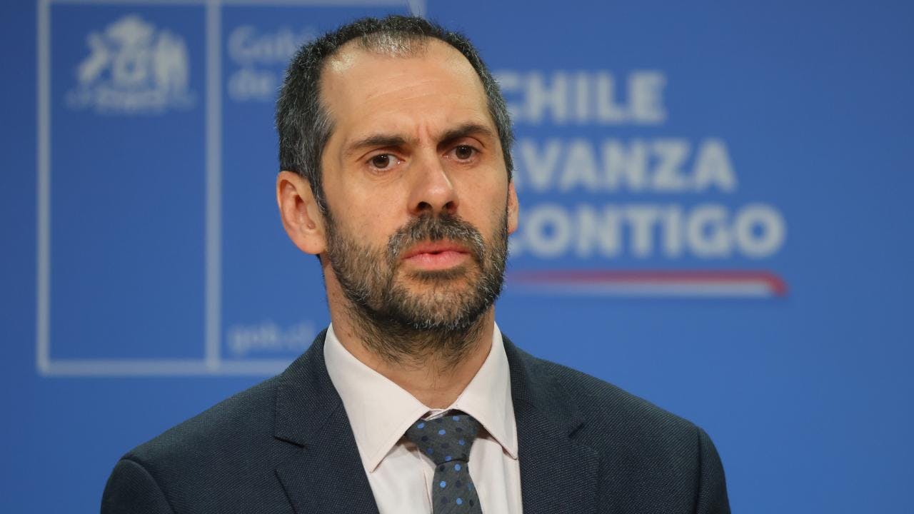 Nicolás Grau por ley de reajuste del sector público: "Se está discutiendo desde una manera que nunca se había discutido y se están cuestionando cosas que siempre han sido así"