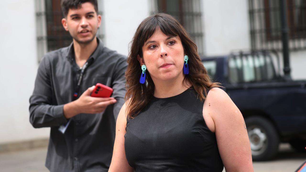 Constanza Martínez sobre ajuste fiscal: "Hay una posibilidad bien grande de estar poniendo en riesgo ciertos principios de la economía y que están haciendo pasar gato por liebre"
