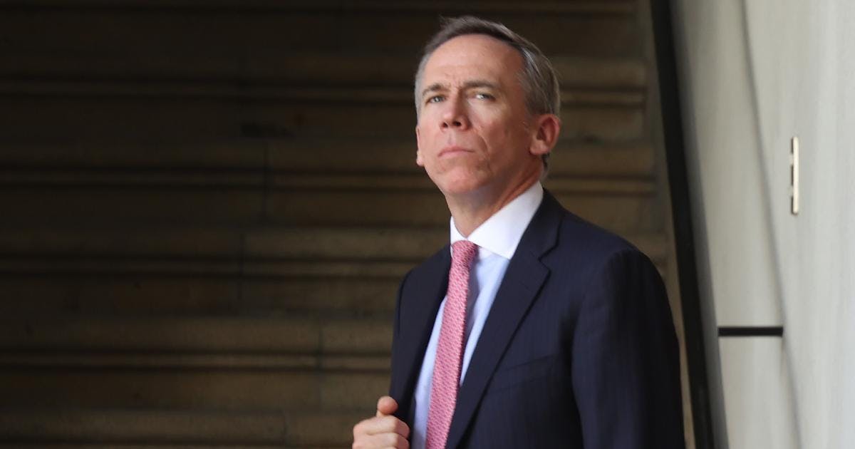 Jorge Alessandri sobre su agenda legislativa: “Cada vez que la ministra necesite un cambio legislativo para avanzar, tenemos un canal abierto para impulsar ese pequeño cambio"