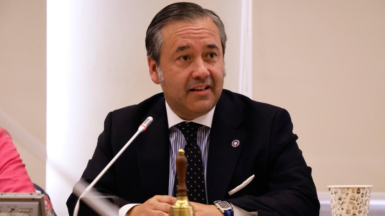 Agustín Romero y posibles cambios al Mepco: "Se está pensando en todos los chilenos, no podemos repetir errores como congelar las tarifas eléctricas que fue sumamente caro para todos los chilenos"