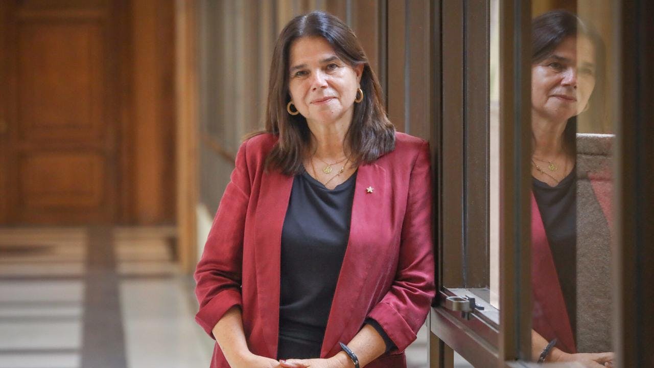 Ximena Ossandón y alza de los combustibles: "No nos cerremos en que no hay plata, llamemos a actores para que lleguemos a acuerdos y que sea más barato"