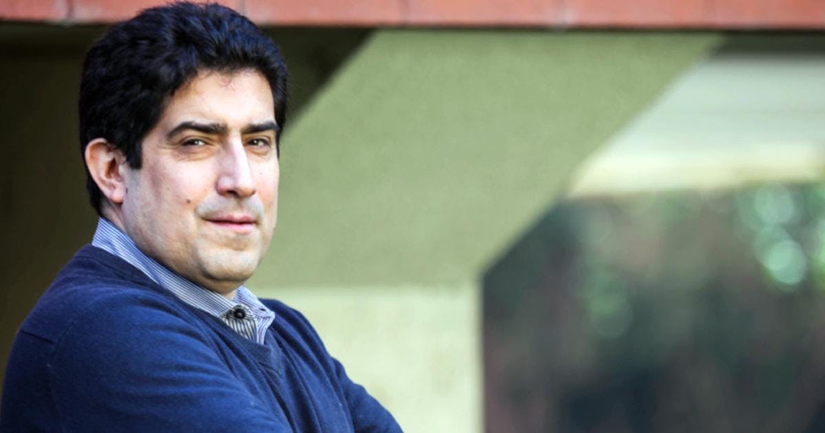 Patricio Navia sobre las consecuencias del alza del combustible: "Si es visto como el responsable de que la aprobación del Presidente se hunda, va a pagar el ministro Quiroz"