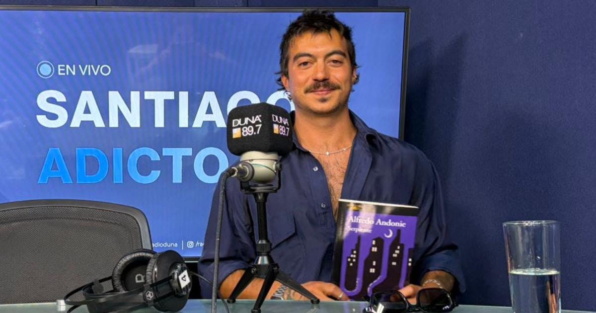 Alfredo Andonie sobre el centro de Santiago en los 60: "Uno ve fotos de la calle Huérfanos y era nuestro Broadway, una calle que no dormía"