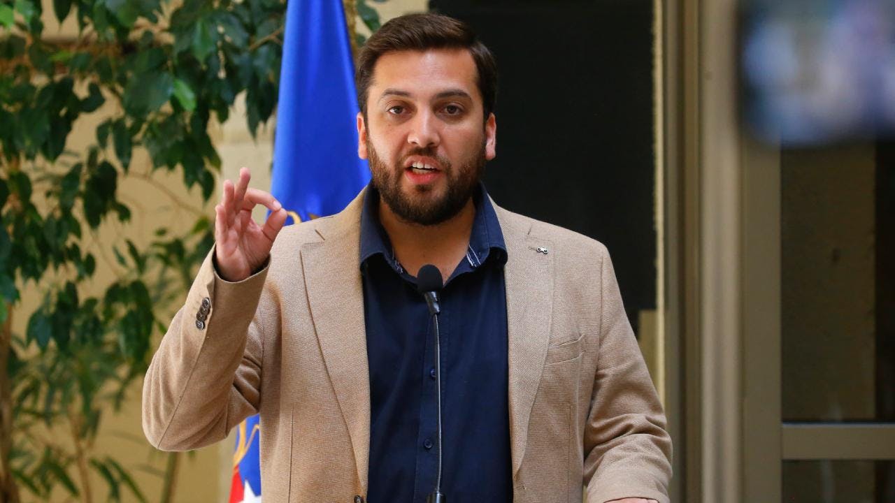 Raúl Soto y proyecto de Reconstrucción Nacional: "Si se ingresa tal cual se anunció, es una ley tramposa que disfraza una reforma tributaria a través de una ley de reconstrucción"