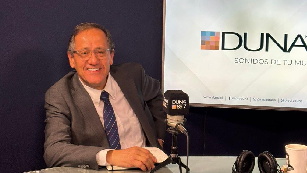 Harald Beyer: "El Gobierno ha optado por cobrar el CAE, pero se requiere un sistema de financiamiento contingente al ingreso, con fondos provistos por el Estado y con tasa de interés razonable"