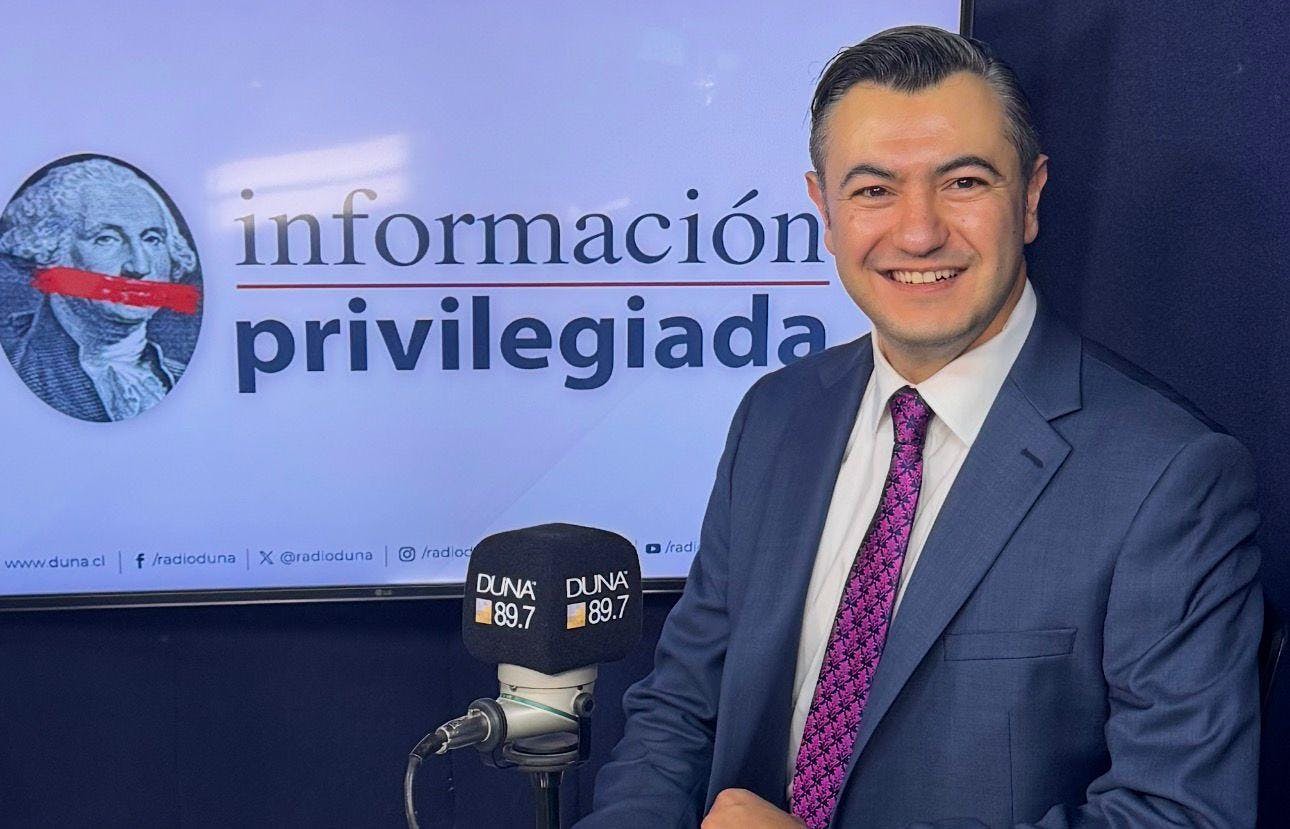 Javier Salinas, de Larrainvial Research, analiza las perspectivas macro en medio de la tensión en Medio Oriente