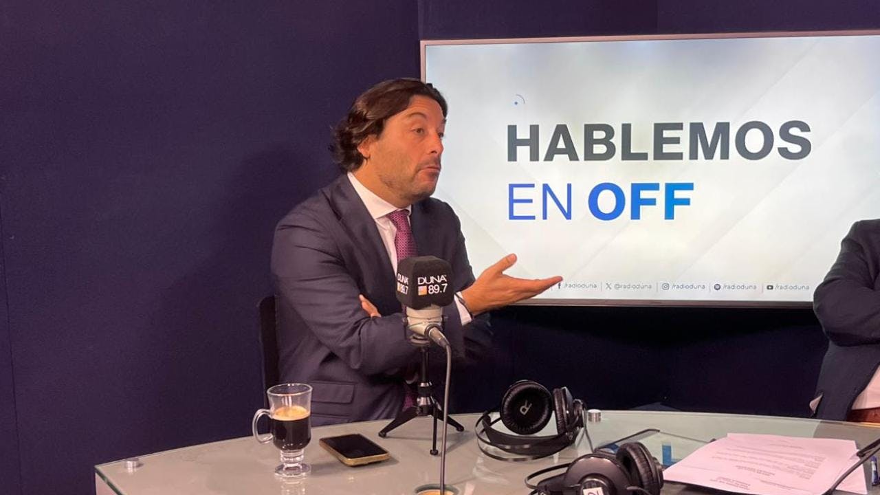 Raúl Leiva y filtración de oficio de Hacienda: "Cuando el ministro Quiroz dice que este oficio era una carta, la explicación es muy pueril y además agrava la falta porque lleva su firma"