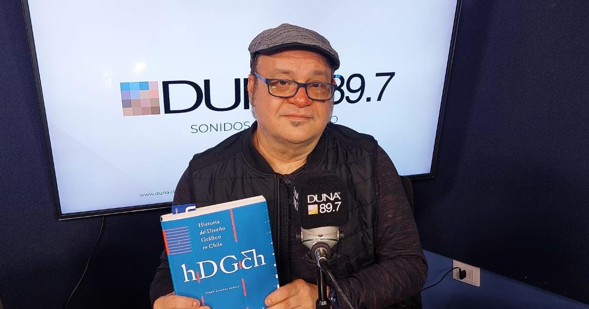 Pedro Álvarez sobre su libro “Historia del Diseño Gráfico Chileno”: “Es una forma de legitimar la profesión, más allá del contenido que tiene"