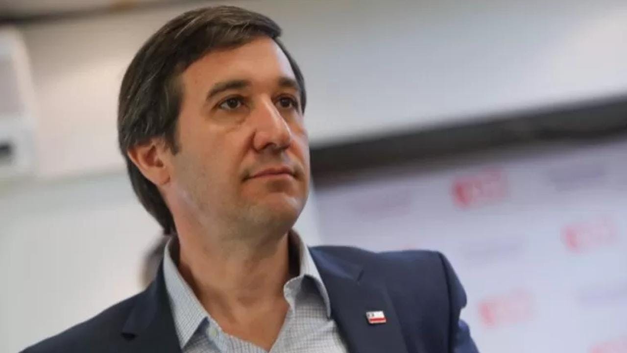 Guillermo Ramírez y rol de la oposición: "Demasiado temprano estamos cerca de una oposición que empieza a parecerse a la que tuvo el presidente Piñera"