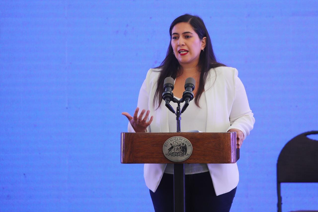 Karina Delfino: "En la Ley, las contribuciones serán compensadas por impuestos generales. Es injusto"