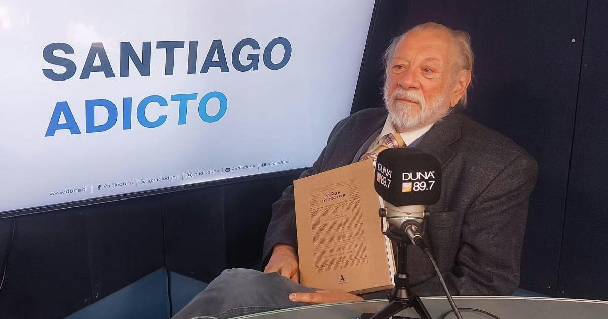 Alberto Collados sobre su libro Señor Director: "Abarca muchos temas, pero es la inquietud literaria que se reproduce en estos libros"