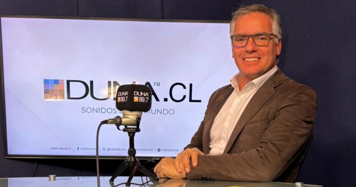Luis Eduardo Carmona sobre el centro de Santiago: "Se empezó a sentir vacío (...) fue pensar en cómo contribuir a que sea lo de antes: un pulmón de entretenimiento y cultura"