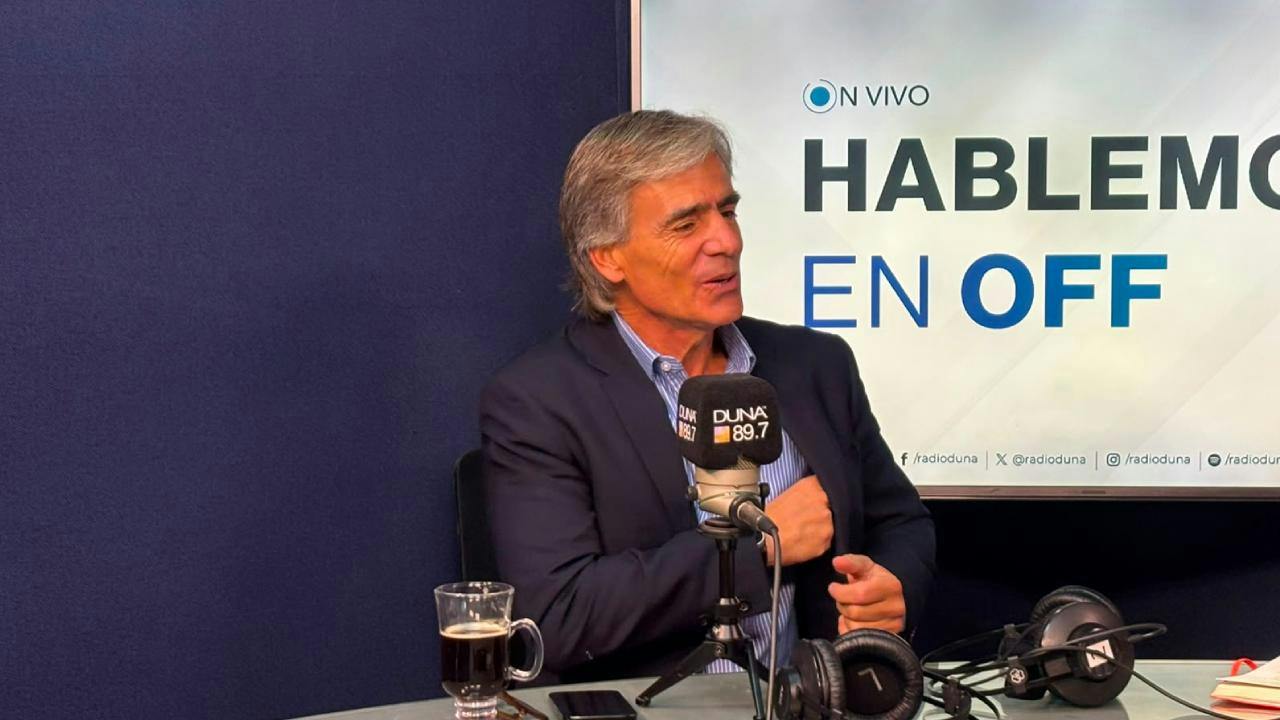 José Ramón Valente por Jorge Quiroz: "Veo un ministro preocupado de contener el gasto, que es lo único que te va a llevar a la larga a que no tengas déficit"