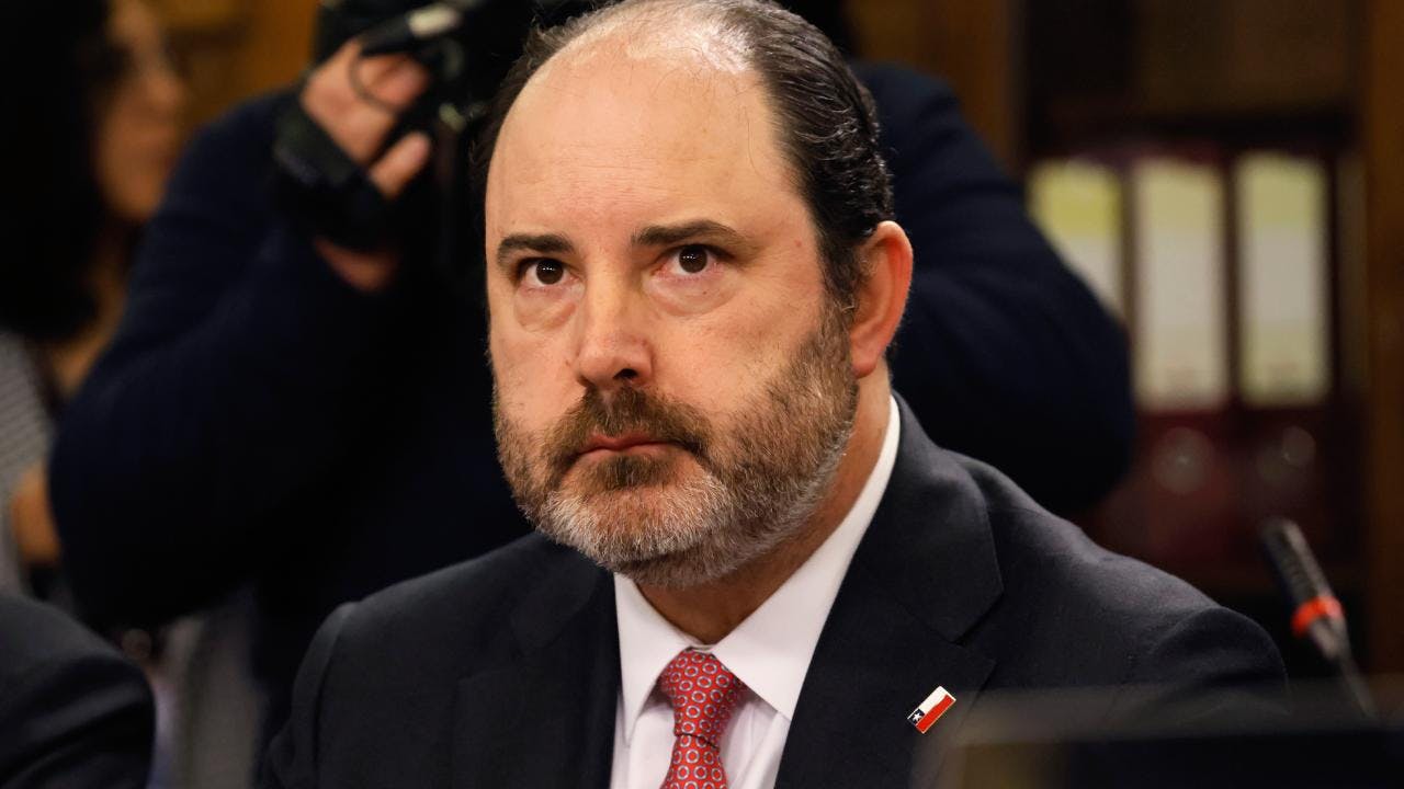 Tomás Rau y posible indemnización laboral a todo evento: "El costo al despido hoy es muy caro. Concuerdo que no es el mejor momento, pero es una propuesta que está en análisis"
