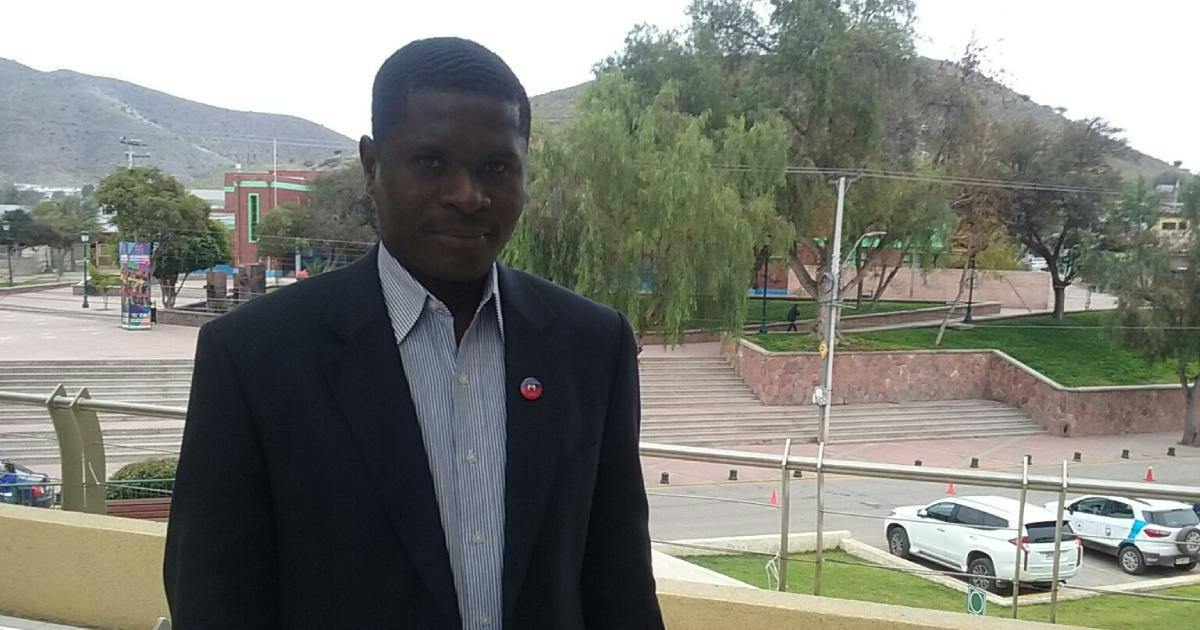 William Pierre: “Son empresarios haitianos, pero se conforman por varios que ponen su dinero, se van a Turquía o España, arriendan aviones para ir a Haití solo para haitianos"