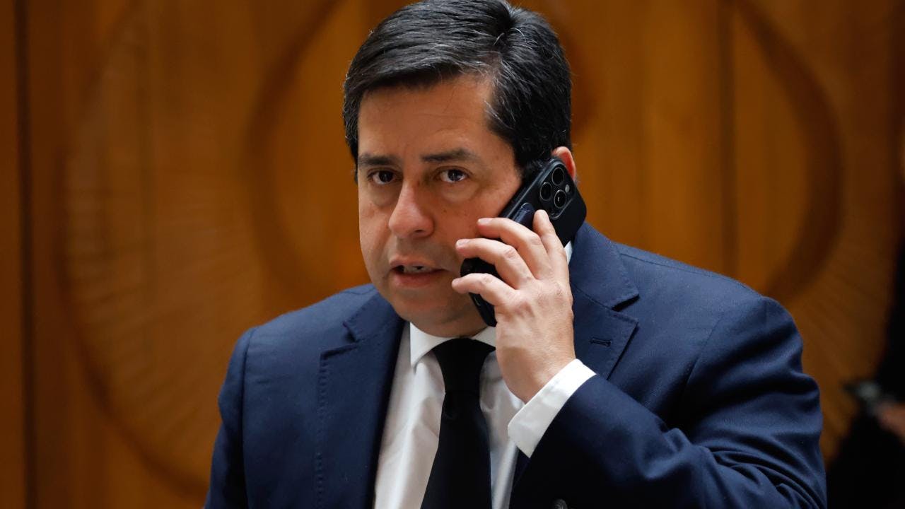 Pedro Araya por Megarreforma: "Si esta reforma se sigue aprobando solo con la derecha, tiene fecha de vencimiento"