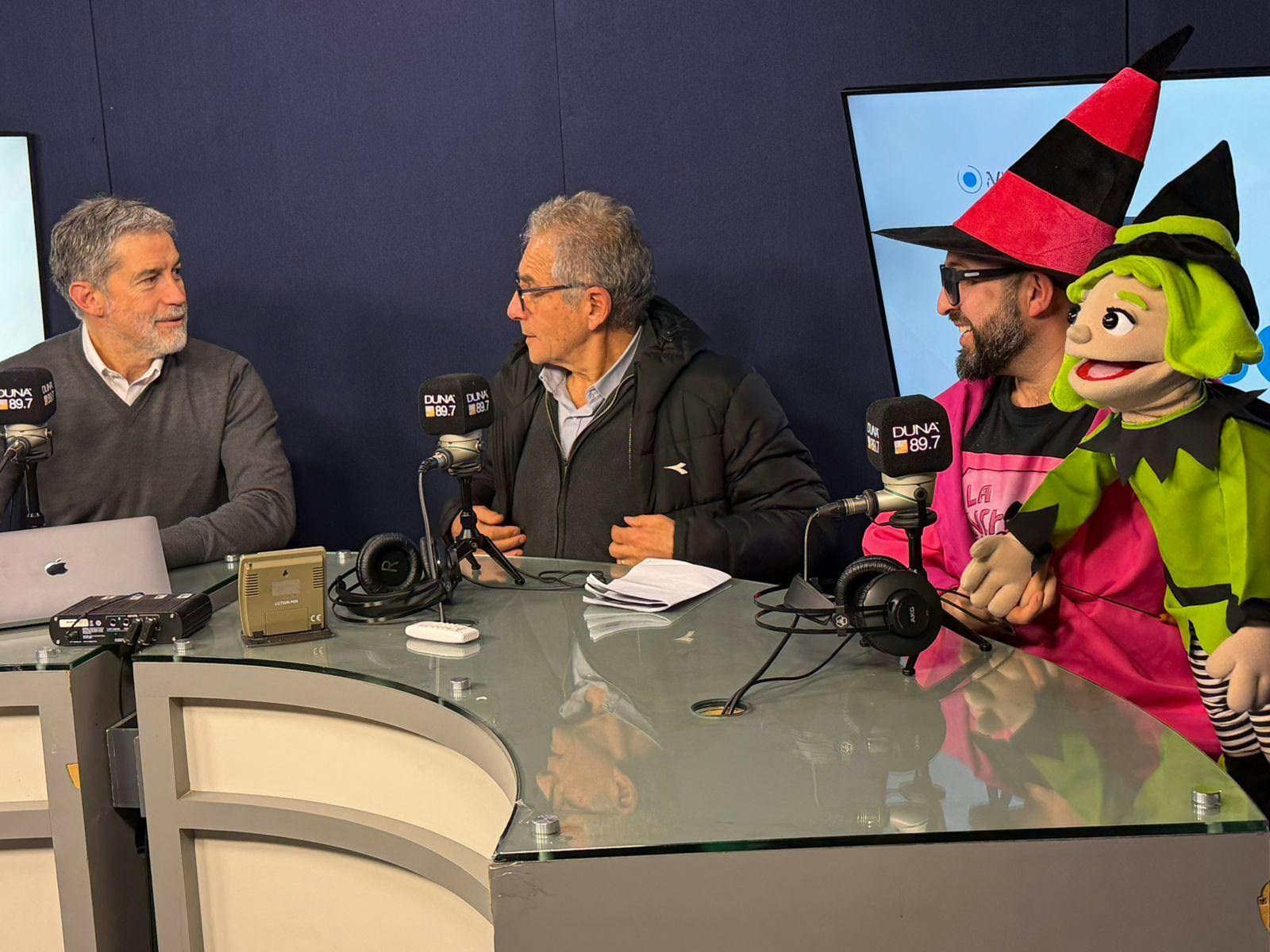 Ricardo Brodsky por Feria del Libro Infantil y Juvenil en Ñuñoa: "Es una experiencia muy bonita y los niños la pasan muy bien"