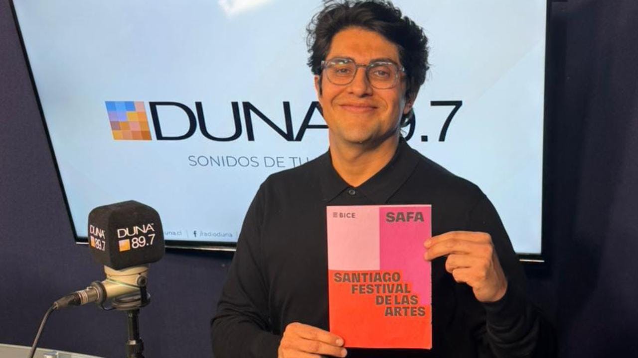 Alfonso Díaz, sobre Santiago Antenna Festival de las Artes, (SAFA): "Te invita a recorrer Santiago desde otro punto de vista desde las artes visuales"