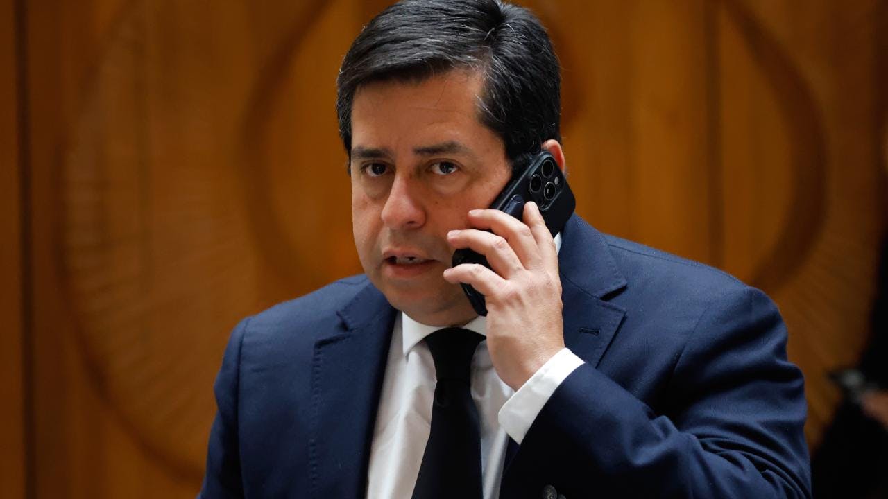 Pedro Araya por acuerdo del PPD con el ministro Quiroz: "Soy un hombre de palabra. Si llegué a un compromiso, lo voy a cumplir"