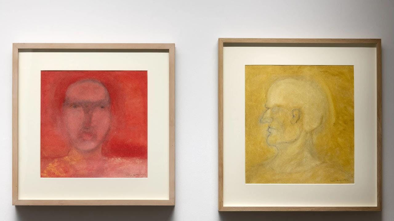 En Figura y Fondo César Gabler sobre  exposición En el Tiempo a Distancia del poeta Diego Maquieira en la Galería D21