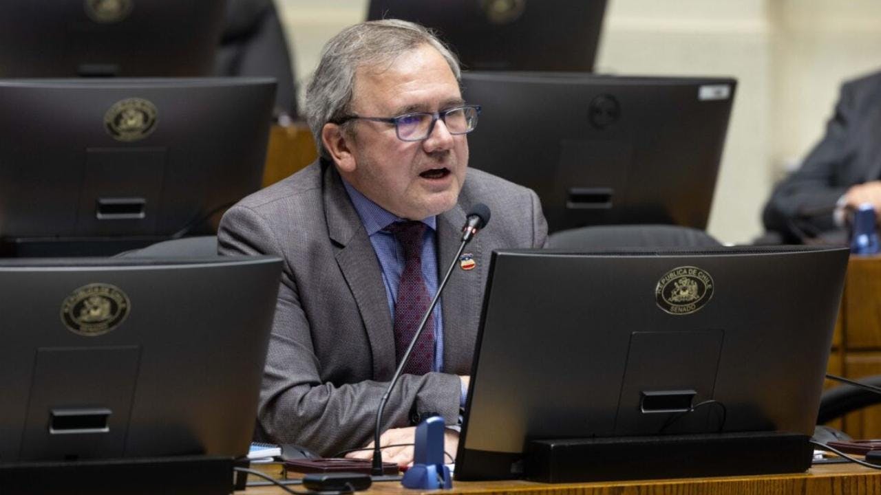 Gustavo Sanhueza y retraso en despacho de la Megarreforma: "Mi intención nunca fue inhibir la compensación (...) Creo que el Gobierno tiene la voluntad de ordenar la casa"