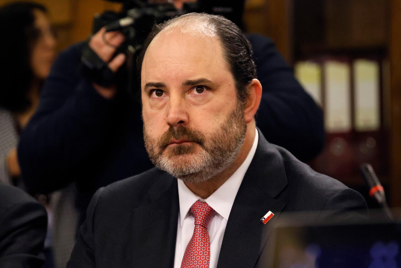 Ministro Rau: "Puede haber un efecto en el empleo por el sistema frontal, pero también pueden hacer efecto las medidas que estamos tomando"