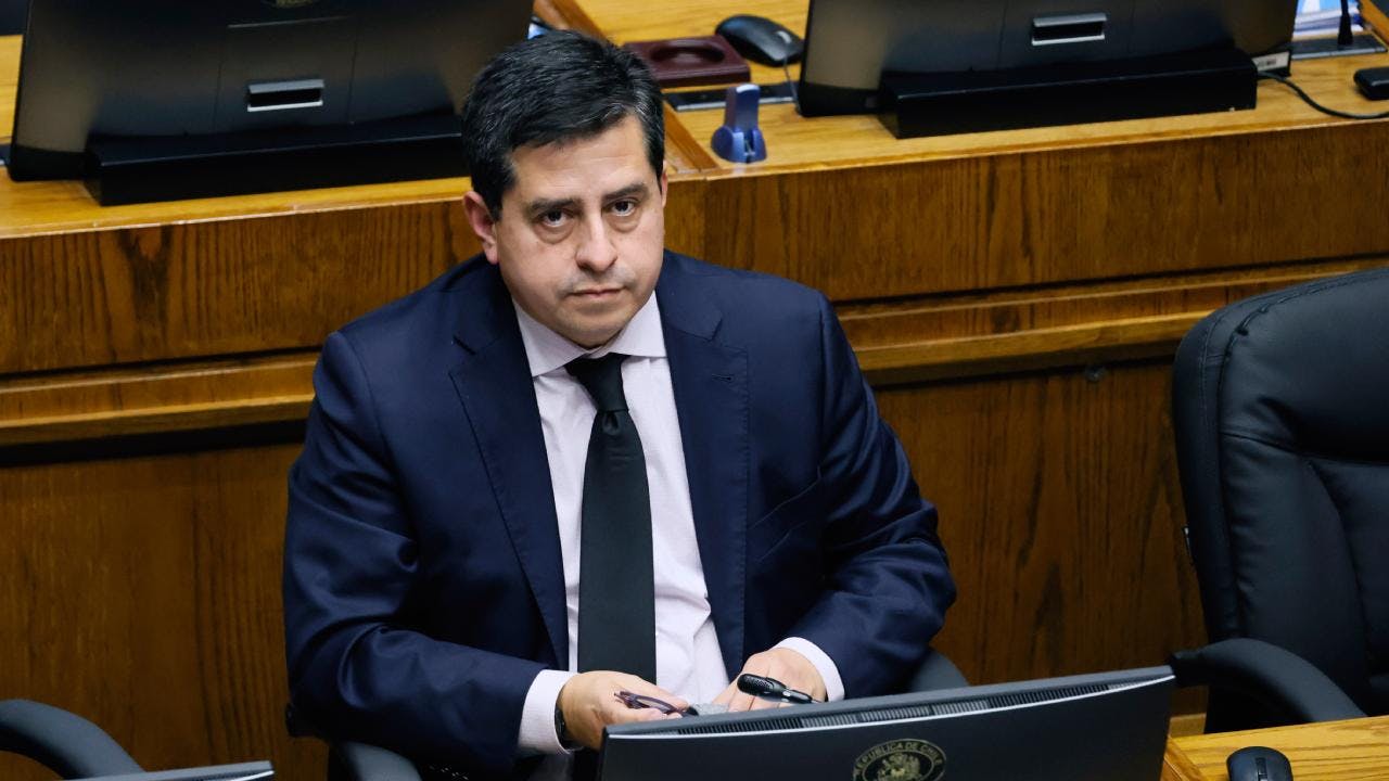 Pedro Araya sobre solicitud de su salida del PPD: "La oposición en su conjunto no fue capaz de incidir en un proyecto que va a afectar a todos"