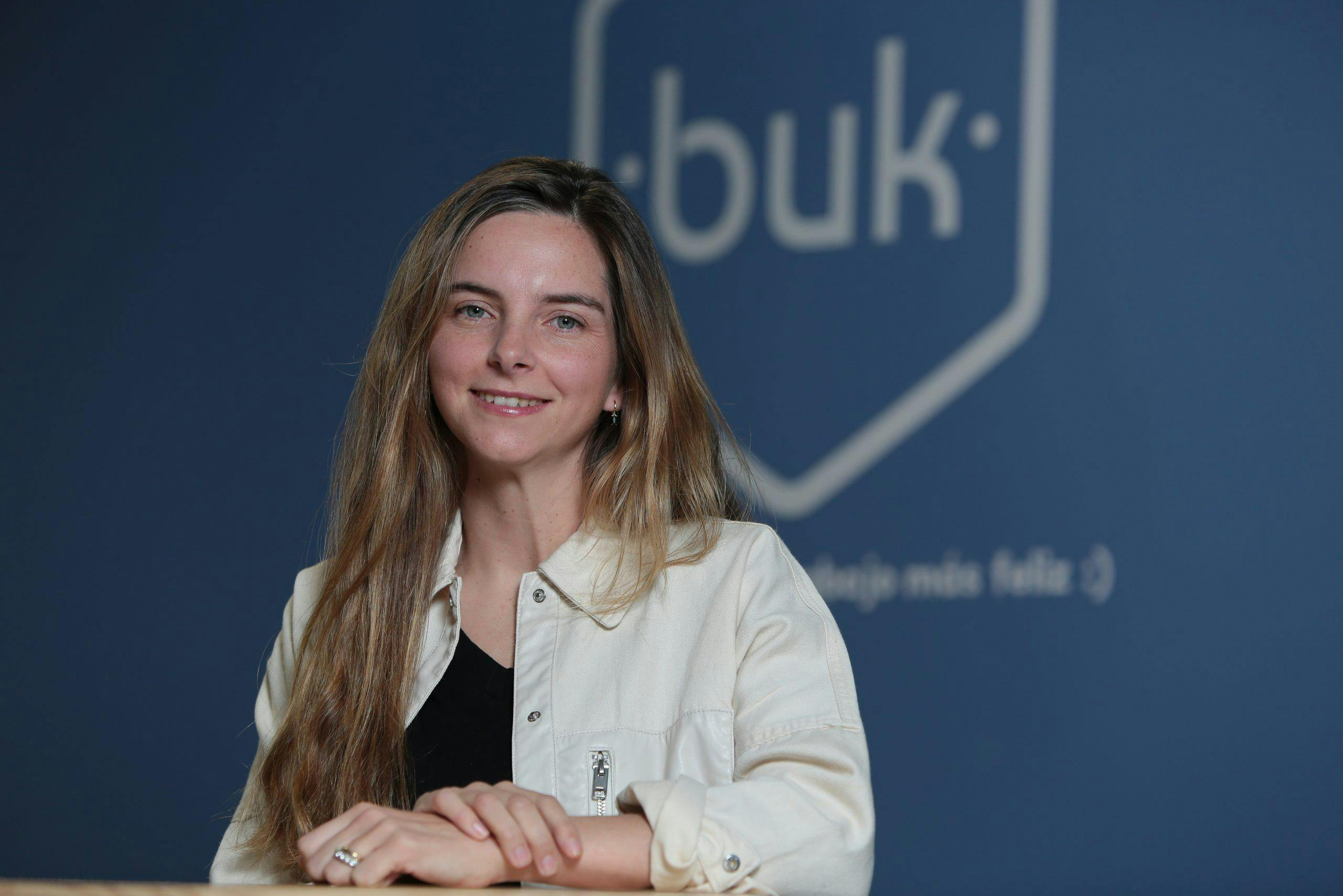 Teresita Morán, de BUK, nos explica el trabajo del Consejo para la adopción de IA en empresas