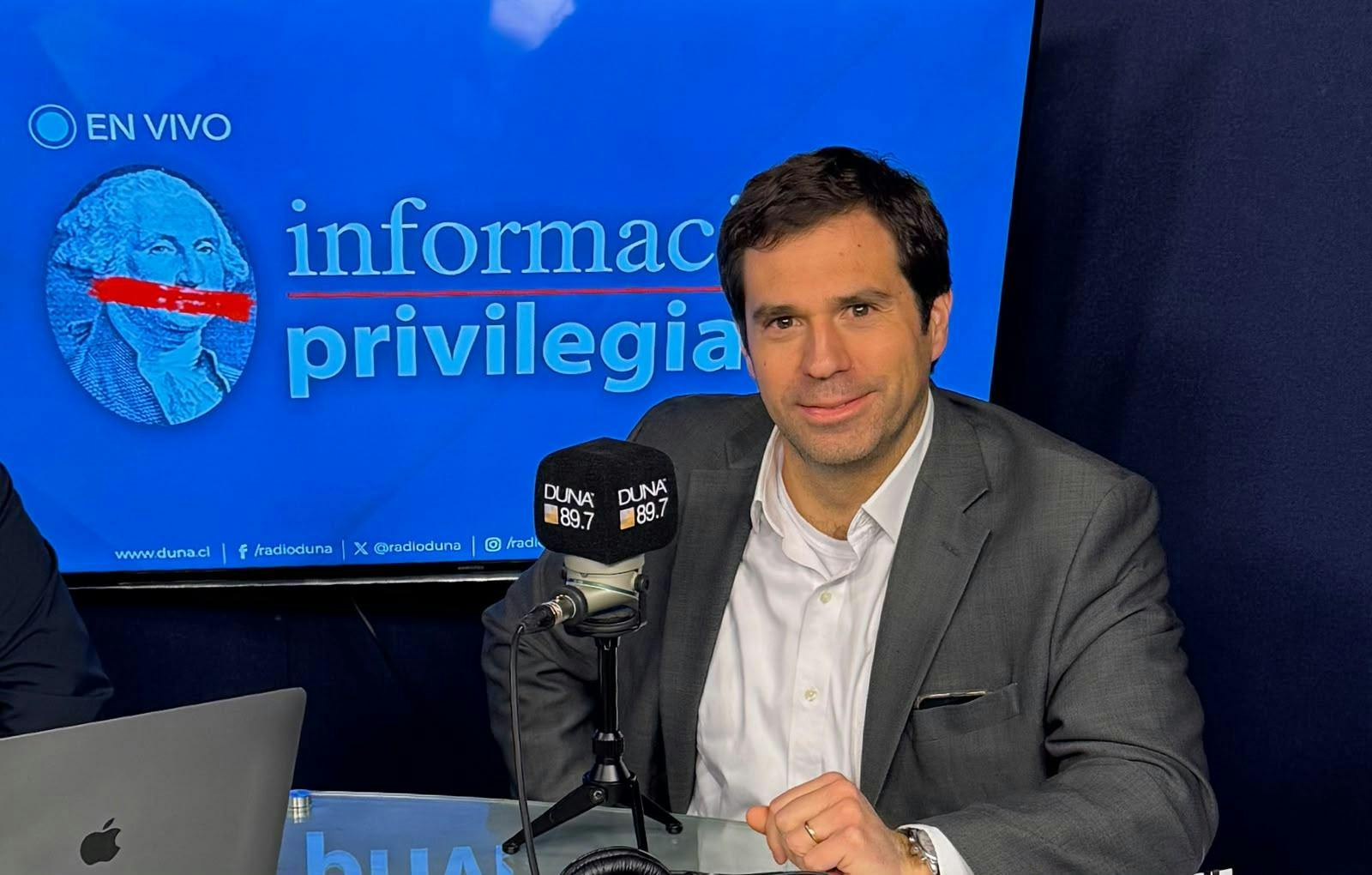 Benjamín Barros, de PwC, explica cómo avanza la reforma, las normas y qué pasa con las contribuciones