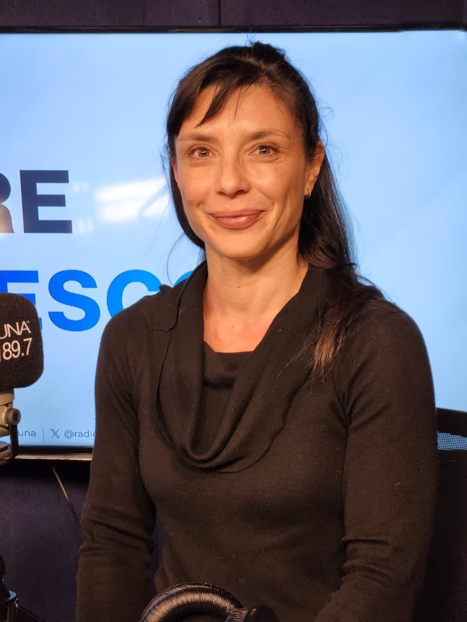 Valentina Ugalde: "Lo que nosotros queremos hacer es programar esas células para que reconozcan a los antígenos que generan la inflamación, para luego apagar y proteger la neuronas."