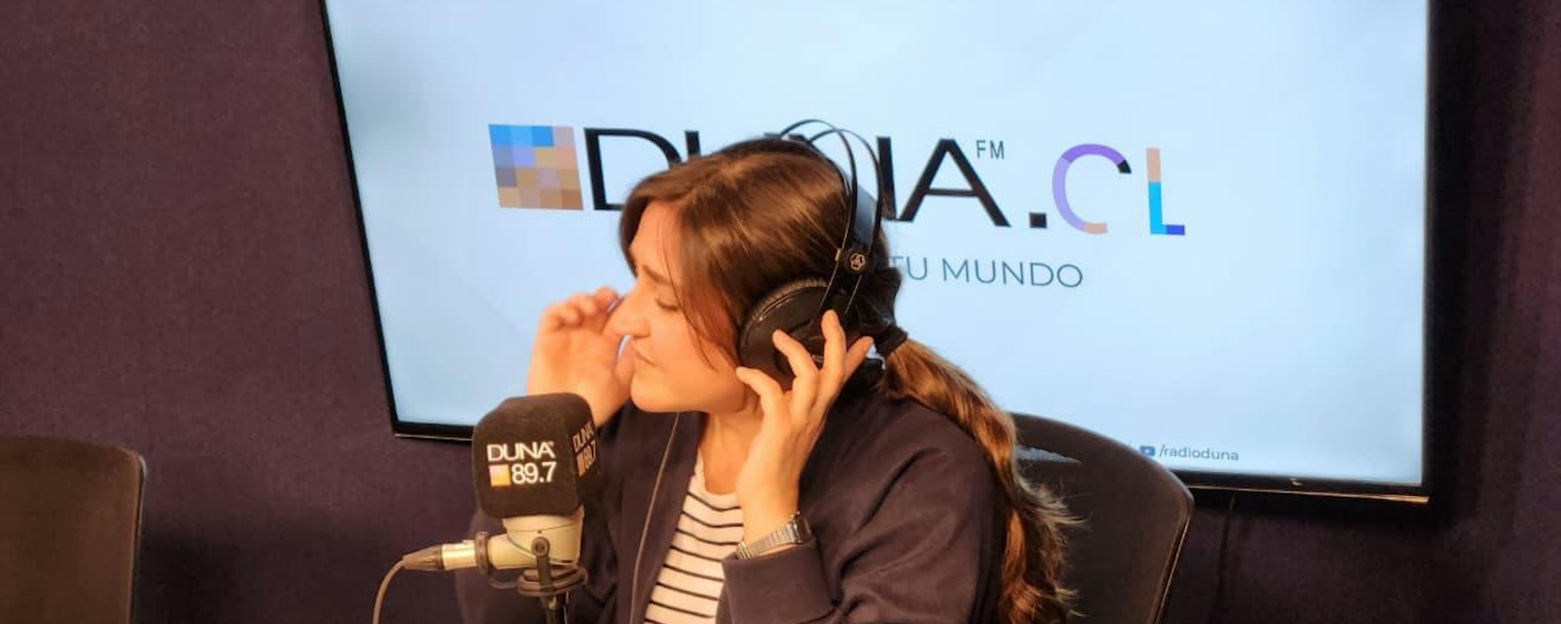 Javiera Chamorro: "Muchos de los pasajeros reconocen las estaciones por los murales que tienen"