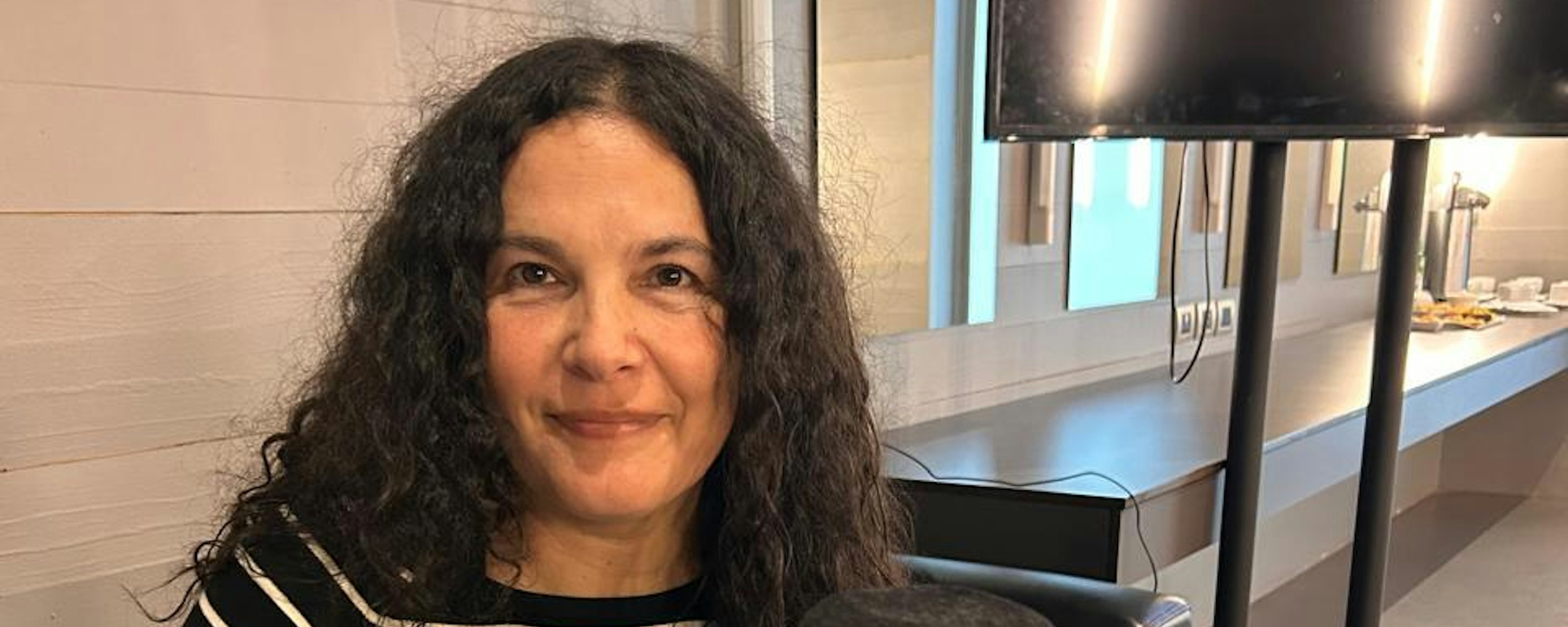 Leyla Selman: "El nivel de importancia que tiene el teatro en la vida de los individuos es muy importante. El teatro salva vidas"