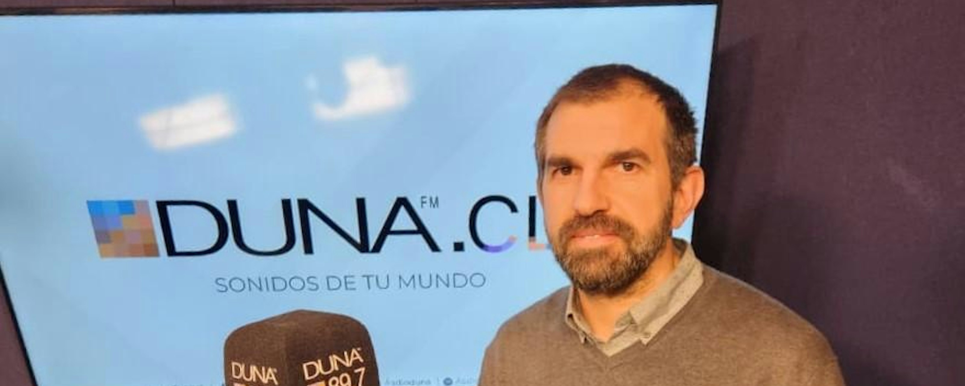 Camilo Rada por catástrofe en Nepal: ""Estas cosas igual iban a pasar, independiente de la crisis climática. El tema es la recurrencia"